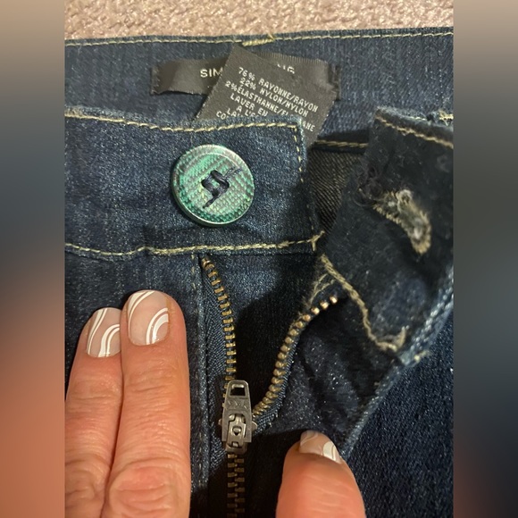 Simon chang woman’s jeans size 12 - Picture 5 of 7